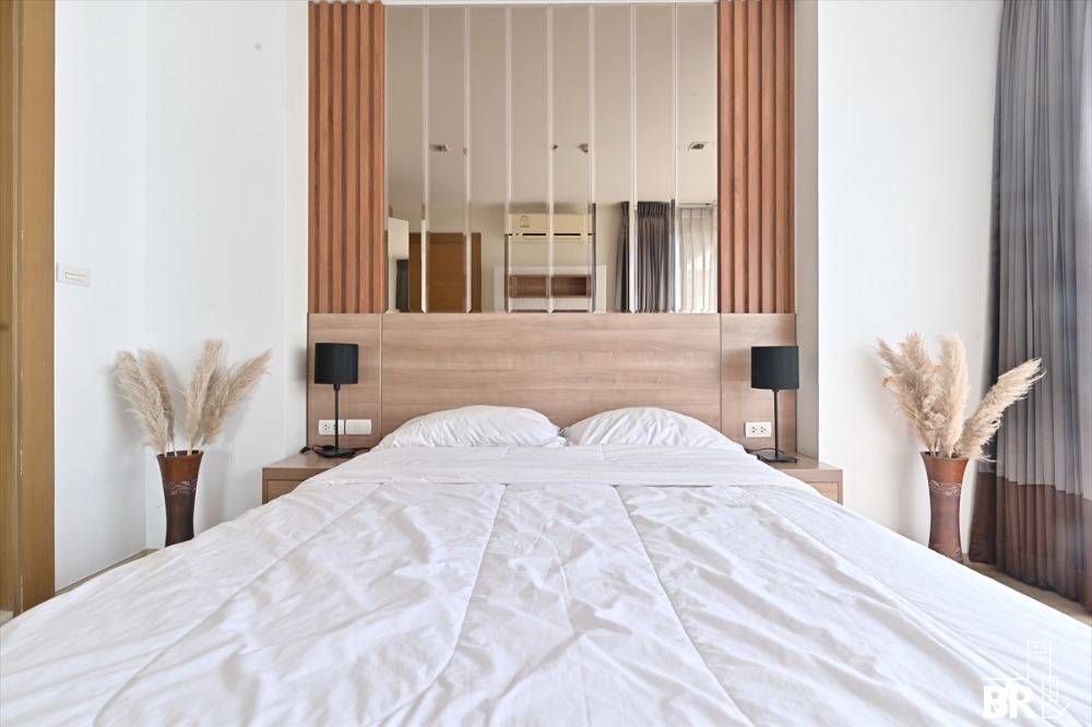 ให้เช่าคอนโดรัชดา ห้วยขวาง : ราคานี้หาไม่ได้แล้ว 🔥 ให้เช่า 1 นอน Size 46sqm เพียง 21k  อยู่กลางแยกห้วยขวาง ห้องฮอตมาก 📞 ติดต่อ 065-2614622 แทมมี่