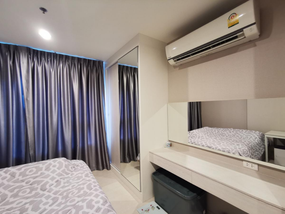 For RentCondoSamut Prakan,Samrong : 🔥🔥 For rent Aspire erawan Aspire Erawan 🔥🔥 Building B 30 sq m 9,000 baht, next to BTS Chang Erawan