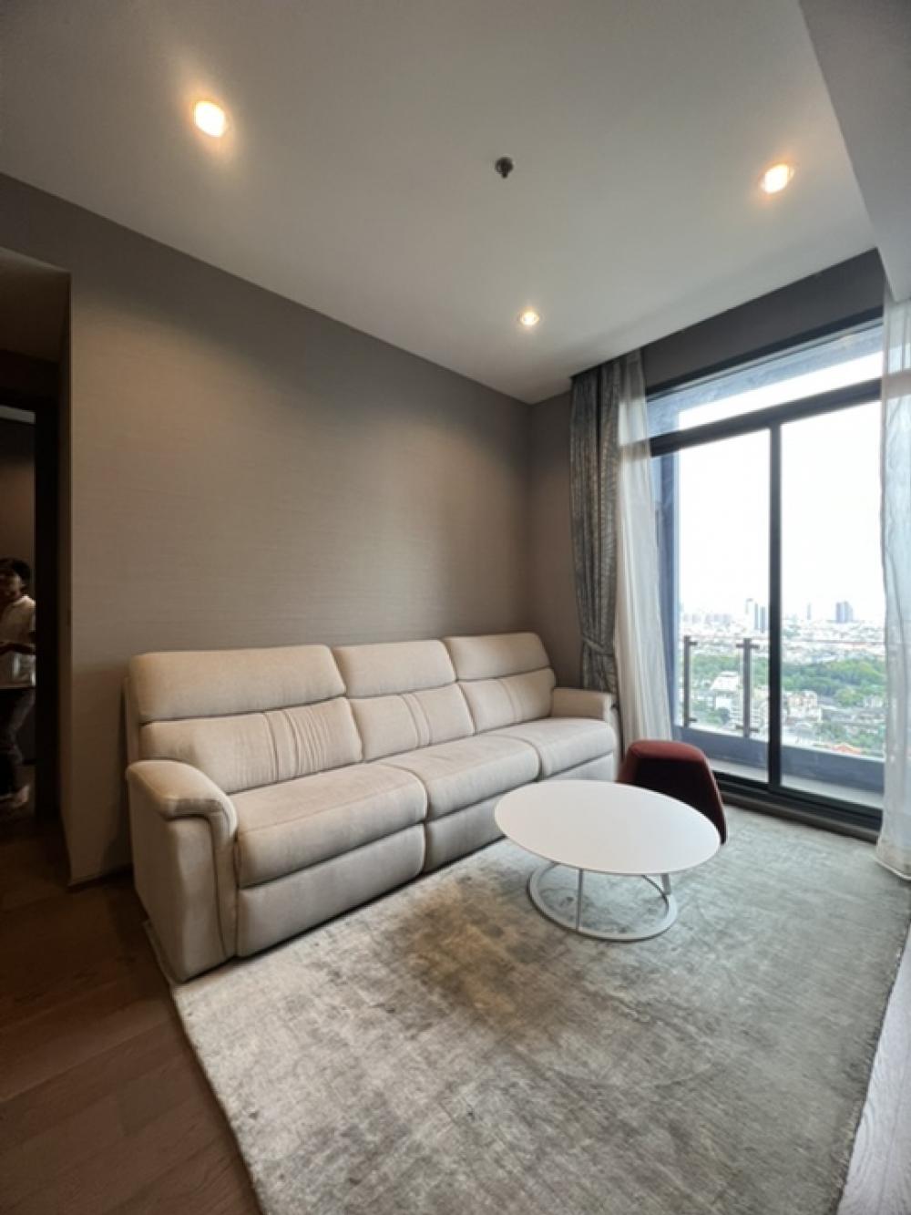 For RentCondoSathorn, Narathiwat : NEWLY UNIT FOR RENT : THE DIPLOMAT SATHORN