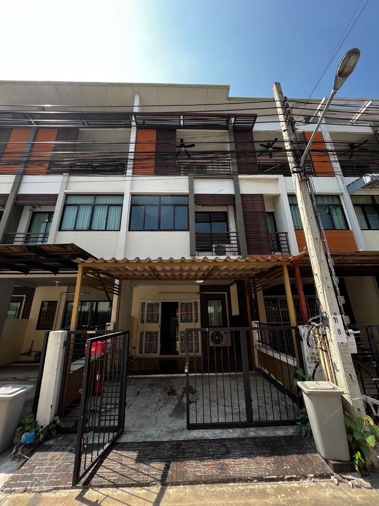 ให้เช่าทาวน์โฮมเอกชัย บางบอน : ให้เช่า‼️🏡 ทาวน์โฮม ซิกเนเจอร์ กัลปพฤกษ์ (ราคาน่ารัก ติดถนนใหญ่ เดินทางสะดวก)