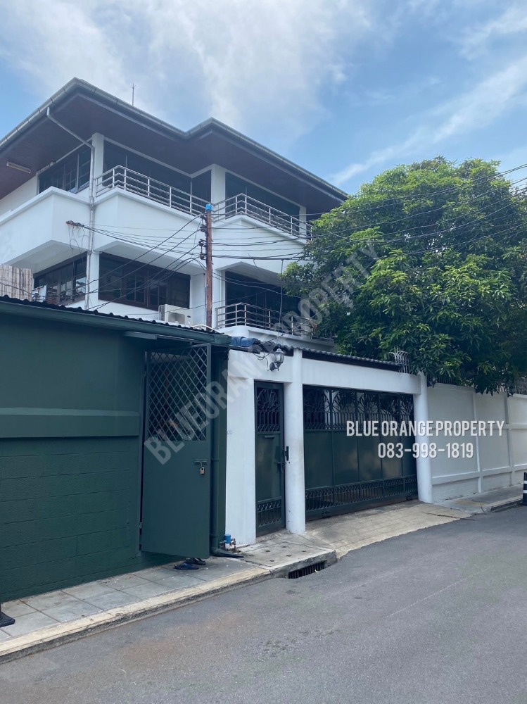 ให้เช่าบ้านสาทร นราธิวาส : บ้านเดี่ยว/โฮมออฟฟิศ เลี้ยงสัตว์ได้ ให้เช่า สาทร-นราธิวาส (BTS เซนต์หลุยส์ 1.2km)