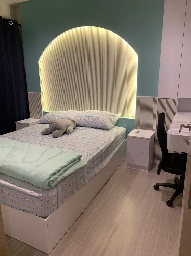 For RentCondoThaphra, Talat Phlu, Wutthakat : * Condo for rent, Life sathorn sierra, 18,000 baht, 1 bedroom, 35.69 sq m, BTS Talat Phlu (140 meters), BRT Ratchaphruek (140 meters), near Krung Thon Buri, Sathorn, Ratchaphruek, Petchkasem, Rama 3