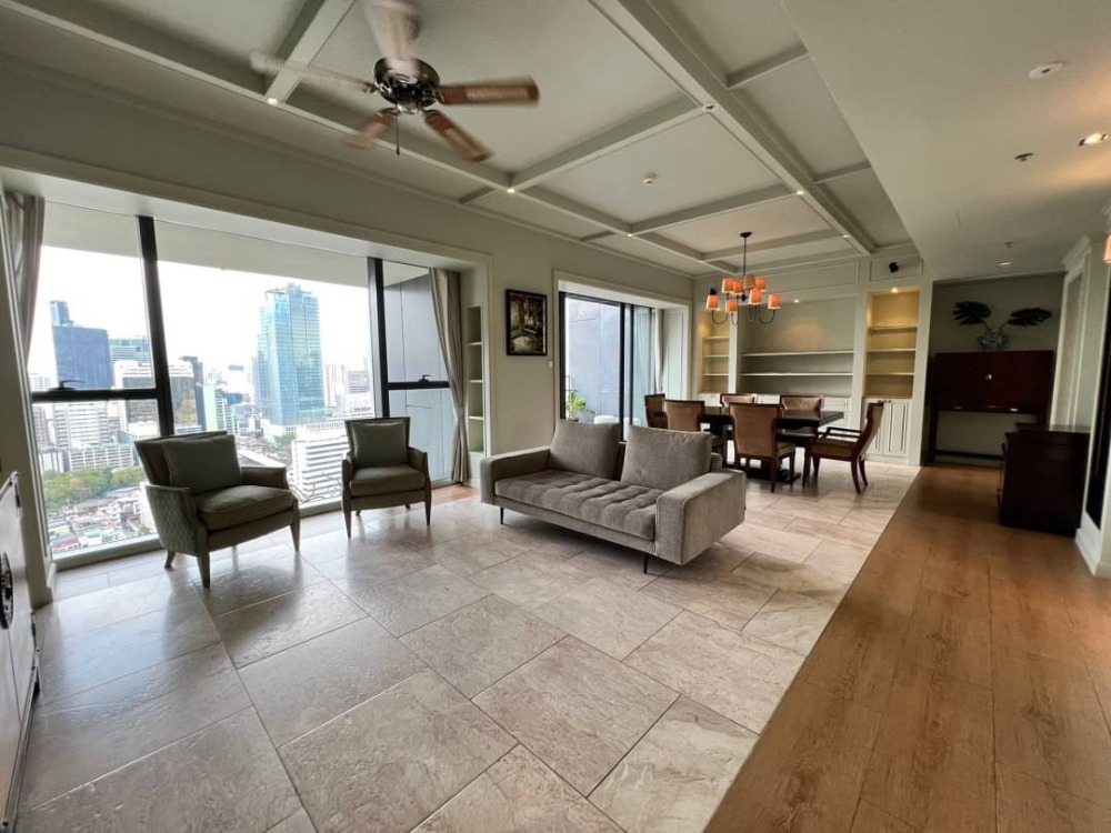 For SaleCondoSathorn, Narathiwat : ( U20231222100 ) Tel/Line 096-2479369 ✨FOR SELL THE MET SATHORN , 3 bedroom, 3 bathroom, high floor, furnished, Special Deal!!✨✨