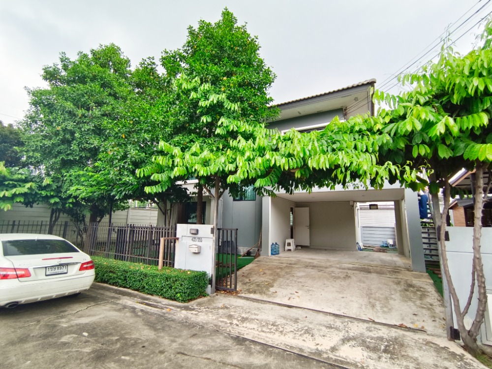 ให้เช่าบ้านปทุมธานี รังสิต ธรรมศาสตร์ : เช่า บ้านเดี่ยว ดีไลท์ ดอนเมือง-รังสิต เนื้อที่ 65 ตร.วา บิ้วอิน สวยใหม่ หลังริม ต้นโครงการ คุ้มค่า ราคาโดนใจ  ทำเล ใกล้ ม.รังสิต รถไฟฟ้าสายสีแดง ฟิวเจอร์พาร์ค รังสิต