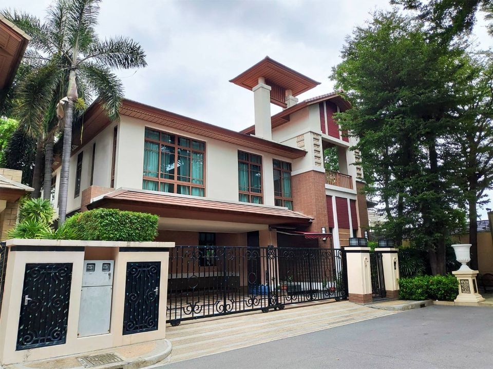 ให้เช่าบ้านอ่อนนุช อุดมสุข : 🔴220,000฿🔴 𝐇𝐨𝐮𝐞𝐬 𝐒𝐚𝐧𝐬𝐢𝐫𝐢 𝐒𝐮𝐤𝐡𝐮𝐦𝐯𝐢𝐭 𝟔𝟕 | บ้านเดี่ยว แสนสิริ สุขุมวิท 67 ♦️ ใกล้ BTS สถานีพระขโนง 😊🙏 ( Add​Line​ : @bbcondo88 ​)​ รหัสทรัพย์​ 879-B3440