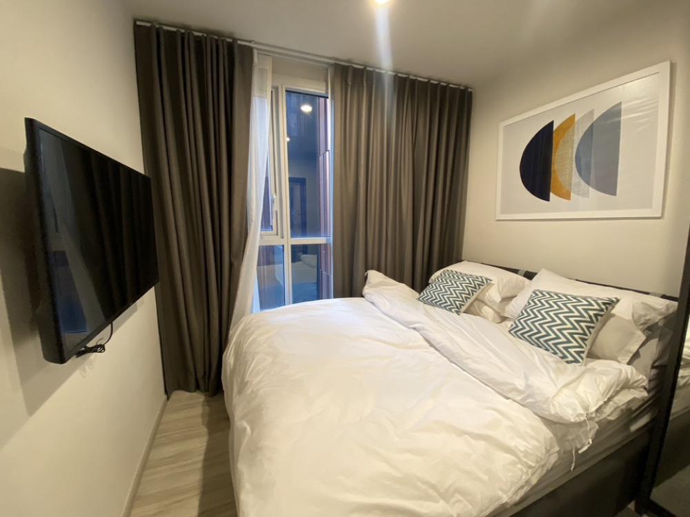 For RentCondoRatchadapisek, Huaikwang, Suttisan : It has arrived. XT Huai Khwang from Sansiri, next to Mrt Huai Khwang, next to Ratchada Road, very convenient to travel. The project is beautiful, modern, good central area, really works. If you are interested in viewing the room and the project, you can m