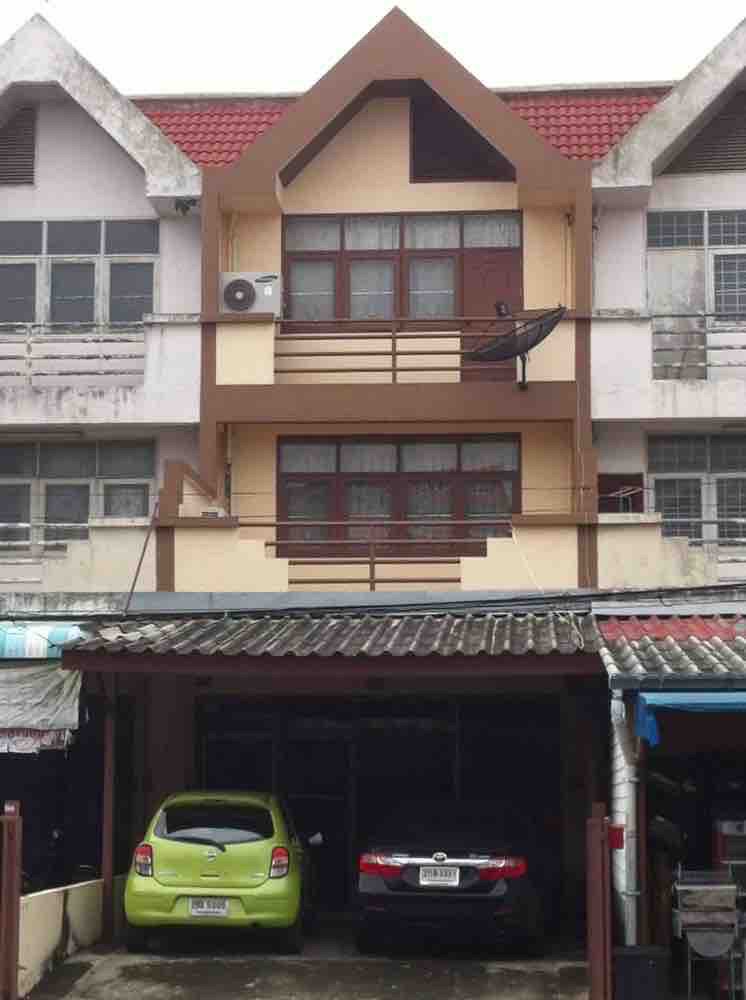 For SaleShop HouseMin Buri, Romklao : Commercial Building Kheha Rom Klao Road / 4 Bedrooms (sale with tenants), Commercial Building Kheha Rom Klao Road / 4 Bedrooms (SALE WITH TENENT) COF161.