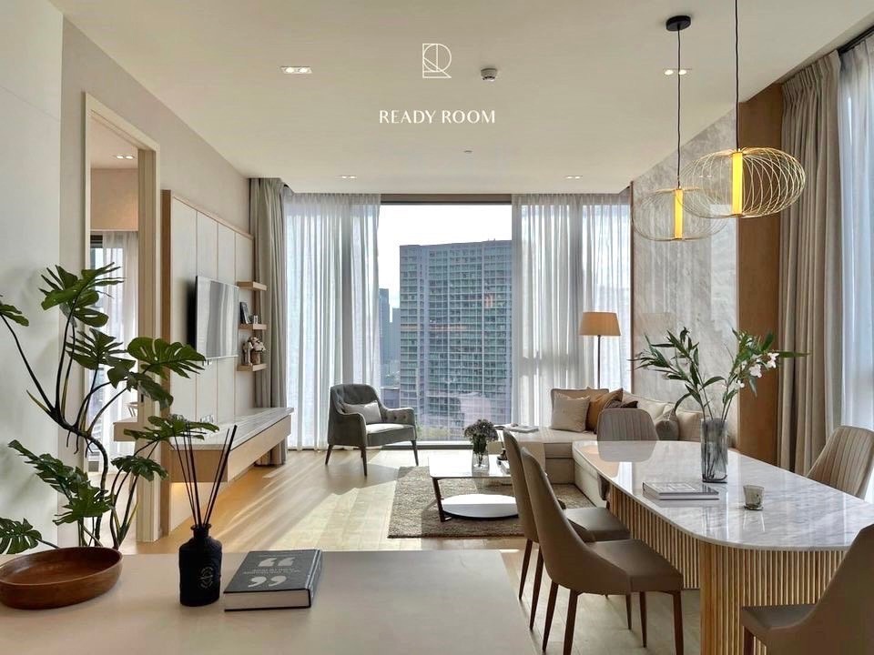 ให้เช่าคอนโดสุขุมวิท อโศก ทองหล่อ : The Strand Thonglor  (สำหรับเช่า) | 2 ห้องนอน 2 ห้องน้ำ | ใกล้ BTS ทองหล่อ | เฟอร์นิเจอร์ครบ ตกแต่งพร้อมเข้าอยู่ | 📞 𝐂𝐚𝐥𝐥. | 𝐋𝐢𝐧𝐞. 𝟎𝟔𝟐-𝟔𝟗𝟒-𝟏𝟕𝟗𝟒