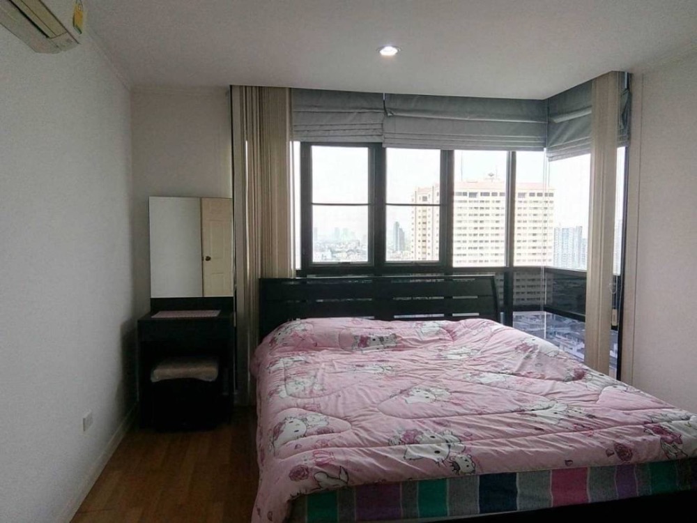 For RentCondoPinklao, Charansanitwong : For rent Lumpini Place Pinklao, large room 41 sqm.