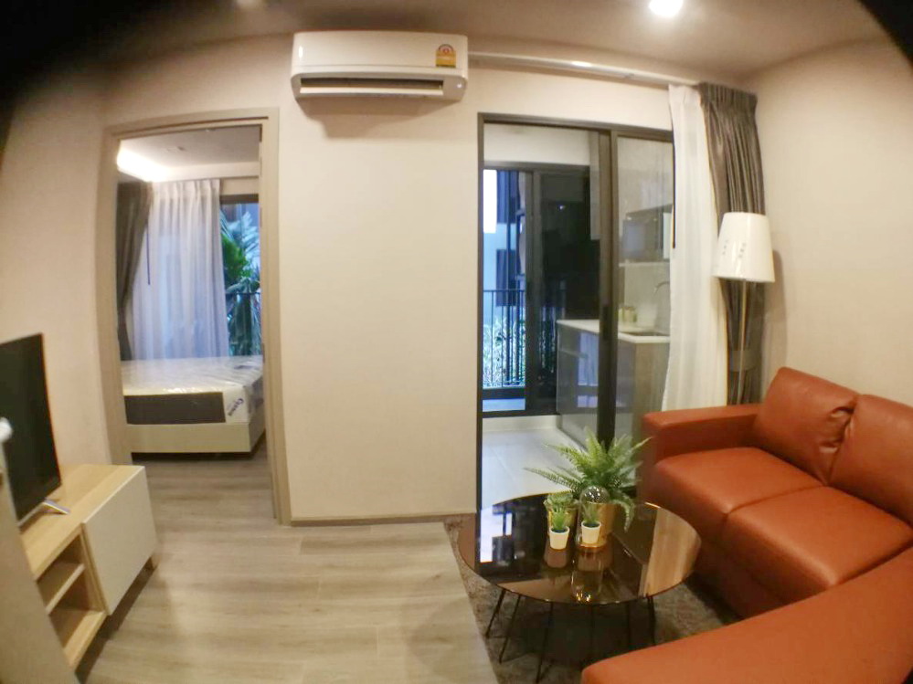 ให้เช่าคอนโดรัตนาธิเบศร์ สนามบินน้ำ พระนั่งเกล้า : ให้เช่า The Politan Breeze ติดเจ้าพระยา  วิวสระ