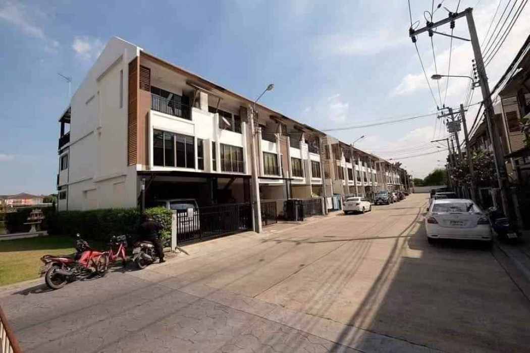 ให้เช่าทาวน์โฮมอ่อนนุช อุดมสุข : H271 ให้เช่าทาวน์โฮม 3 ชั้น มบ.เดอะไพรเวท สุขุมวิท-บางจาก 97-1 ใกล้ทางด่วนสุขุมวิท 62