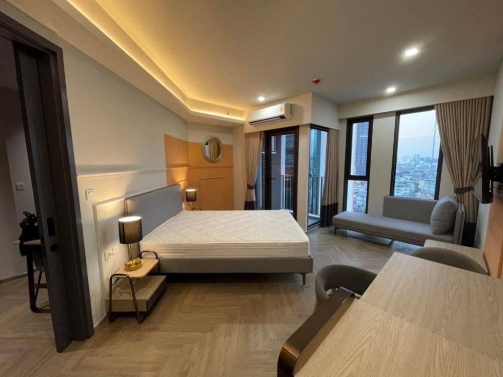 ให้เช่าคอนโดสยาม จุฬา สามย่าน : 🔥Available Now🔥Chapter Chula 1-1BR 35sqm ห้องใหม่ แต่งสวย เครื่องใช้ไฟฟ้าครบ ส่วนกลาง 24Hrs.  082-459-4297