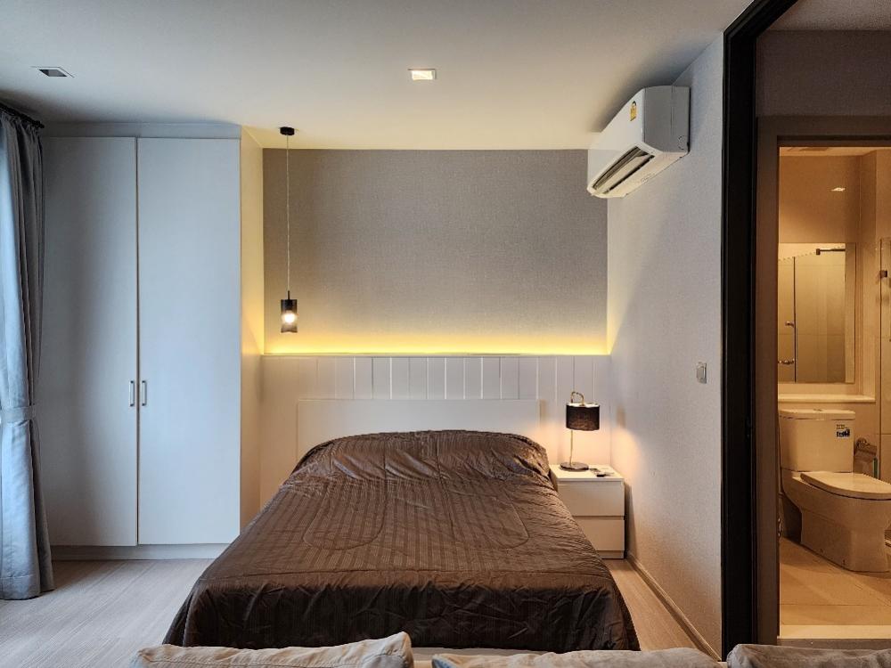 ให้เช่าคอนโดพระราม 9 เพชรบุรีตัดใหม่ RCA : For Rent Life Asoke-Rama 9 Studio 28 sq.m.