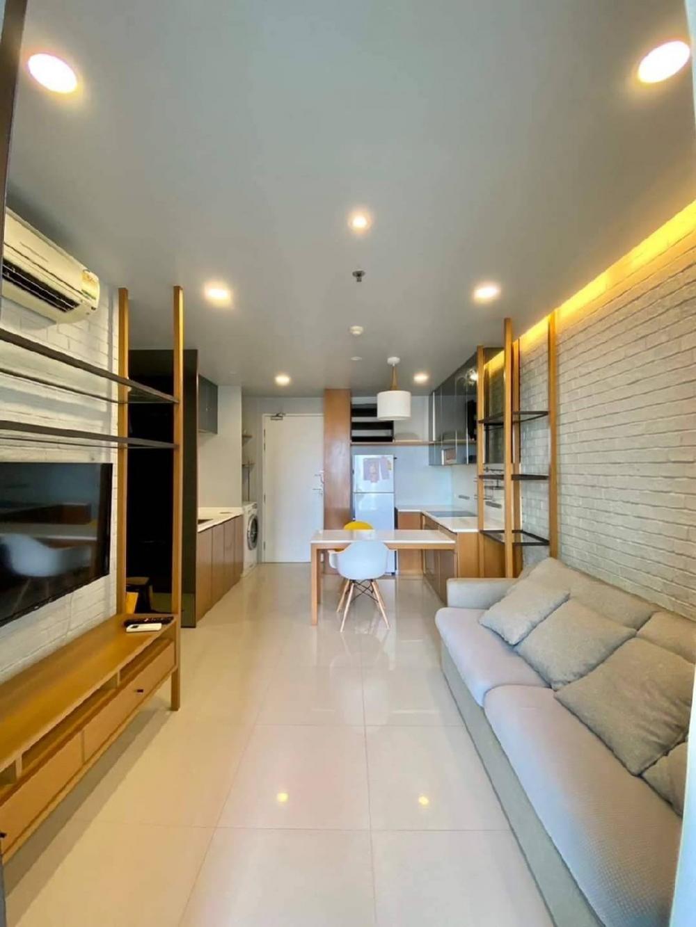 ให้เช่าคอนโดลาดพร้าว เซ็นทรัลลาดพร้าว : Ideo ladprao 5 แบบ 2 ห้องนอน 2 ห้องน้ำ 56.12 ตรม. วิวสระ เฟอร์ฯ เครื่องใช้ไฟฟ้าครบ
