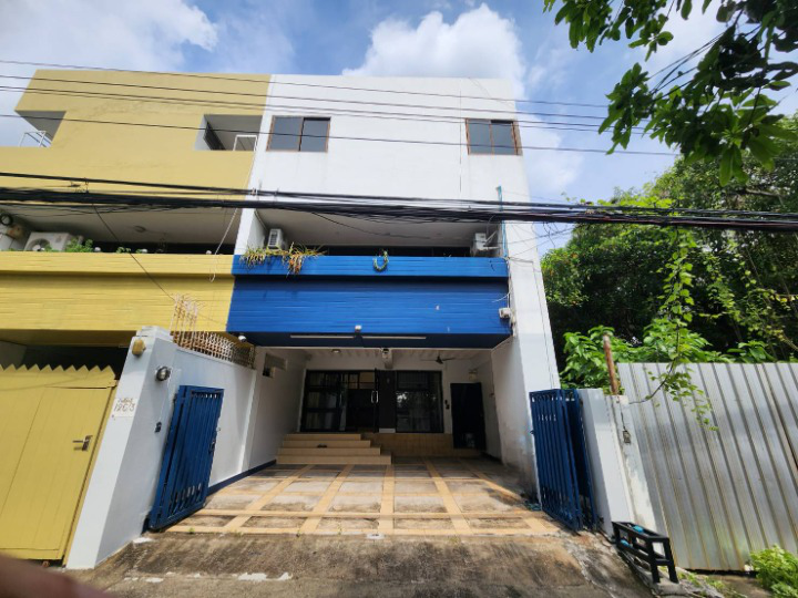 For RentTownhomeAri,Anusaowaree : Townhouse for rent Ratchawithi-Victory Zone Near the monument, only 4 minutes
