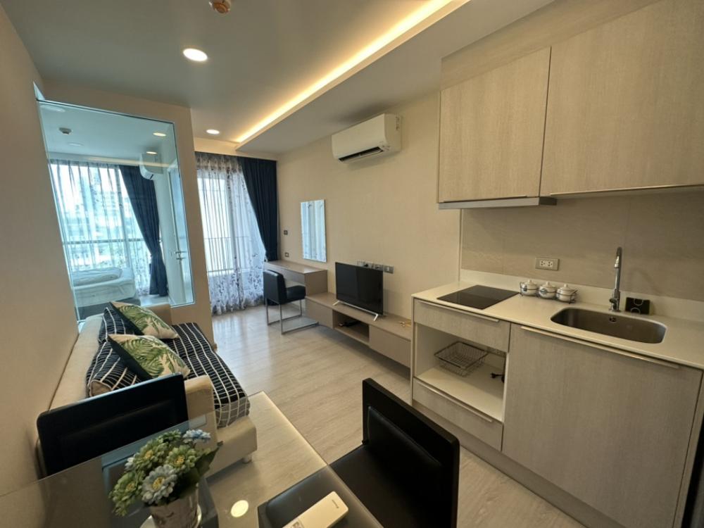 ให้เช่าคอนโดสุขุมวิท อโศก ทองหล่อ : For Rent !! 1BR @Vtara 15,000/month Nice unit , ready to move in now !!! Corner unit