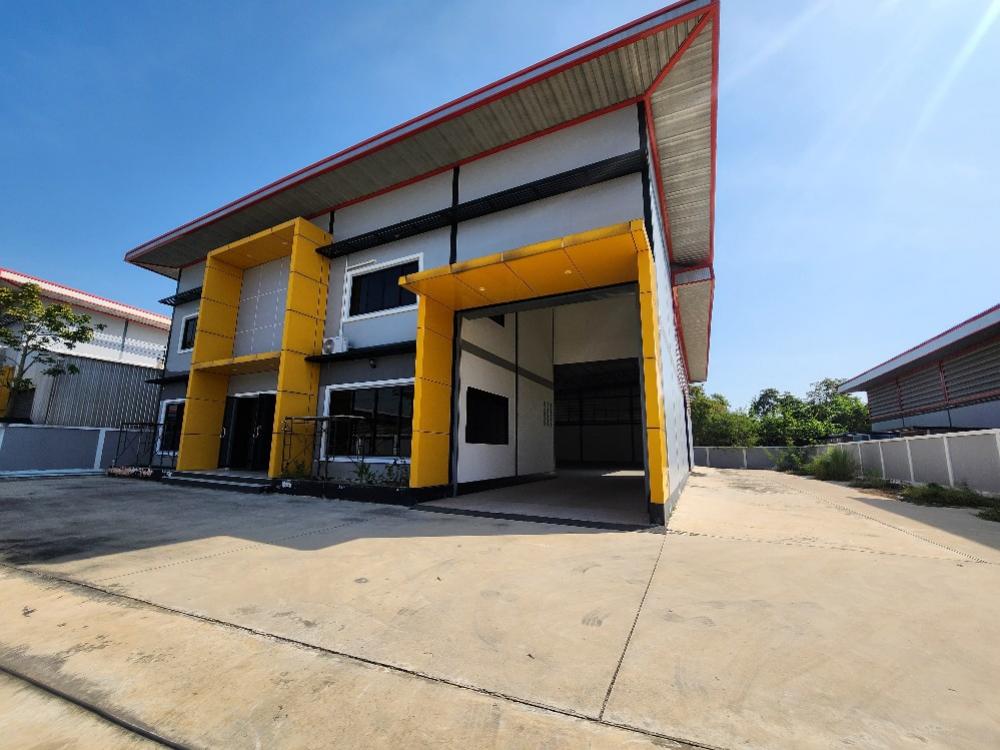 For RentWarehouseMahachai Samut Sakhon : Warehouse/office for rent, Tha Sao Subdistrict, Krathum Baen District, Samut Sakhon Province, area 740 sq m.