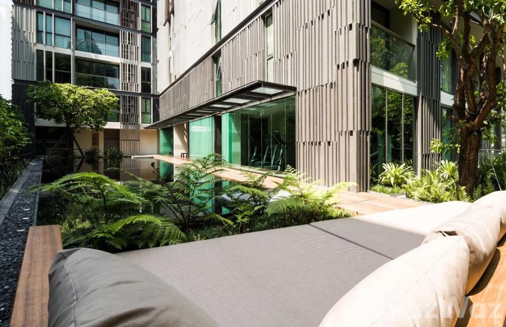 For SaleCondoSukhumvit, Asoke, Thonglor : The owner sells at a loss, Via49, beautiful room, beautiful view, good value for both own stay and investment 🔥