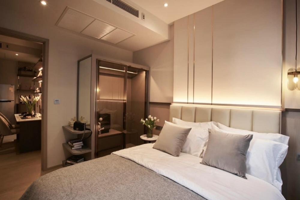 ขายคอนโดพระราม 9 เพชรบุรีตัดใหม่ RCA : 📌 𝗔𝗦𝗛𝗧𝗢𝗡 𝗔𝘀𝗼𝗸𝗲 - 𝗥𝗮𝗺𝗮 𝟵🔥แต่งพร้อมอยู่ในราคาเพียง 7.59MB ห้องสวยในราคาเบา แต่งให้แล้ว ลากกระเป๋าเข้ามาอยู่ได้เลอ 32.28sq.m O14-04