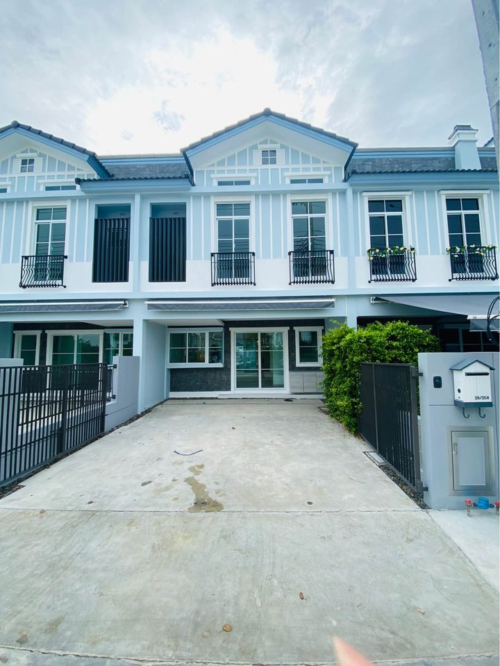 ให้เช่าบ้านบางนา แบริ่ง ลาซาล : อินดี้ 2 รามคำแหง2 - ทาวน์เฮาส์ให้เช่า - 3 ห้องนอน