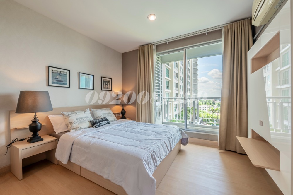 For RentCondoRatchadapisek, Huaikwang, Suttisan : Rhythm Ratchada Condominium for Rent near Ratchadaphisek MRT Station