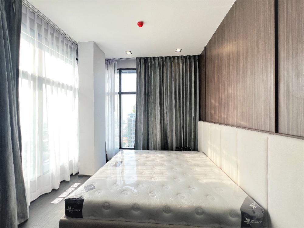 For RentCondoRatchathewi,Phayathai : 5018😊 For RENT 2 bedrooms 🚄 near BTS Ratchathewi 🏢 Corner Ratchathewi 🔔Area: 69.00 sq m. 💲 Rent:90,000฿📞O99-5919653,065-9423251✅LineID:@sureresidence