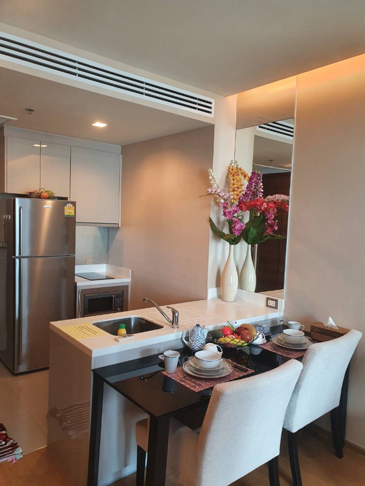 ให้เช่าคอนโดสาทร นราธิวาส : ปล่อยเช่า The Address Sathorn เฟอร์นิเจอร์แน่น ห้องชั้นสูงวิวดีสุด