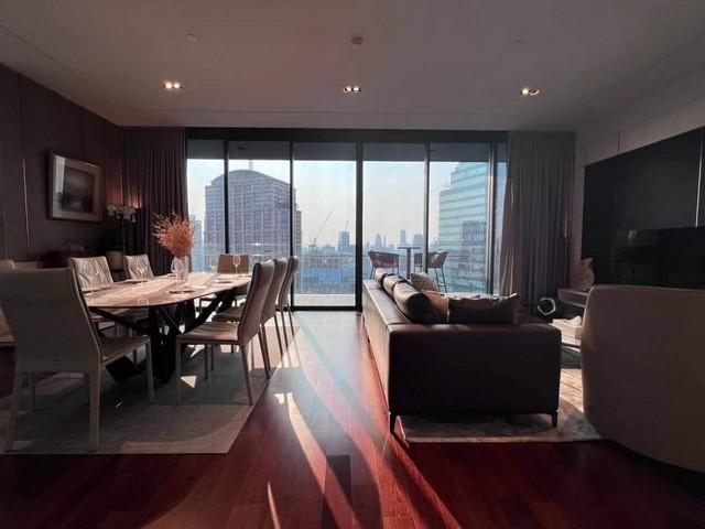 ให้เช่าคอนโดสุขุมวิท อโศก ทองหล่อ : For Rent Marque Sukhumvit (มาร์ค สุขุมวิท) ใกล้รถไฟฟ้า BTS Phrom Phong