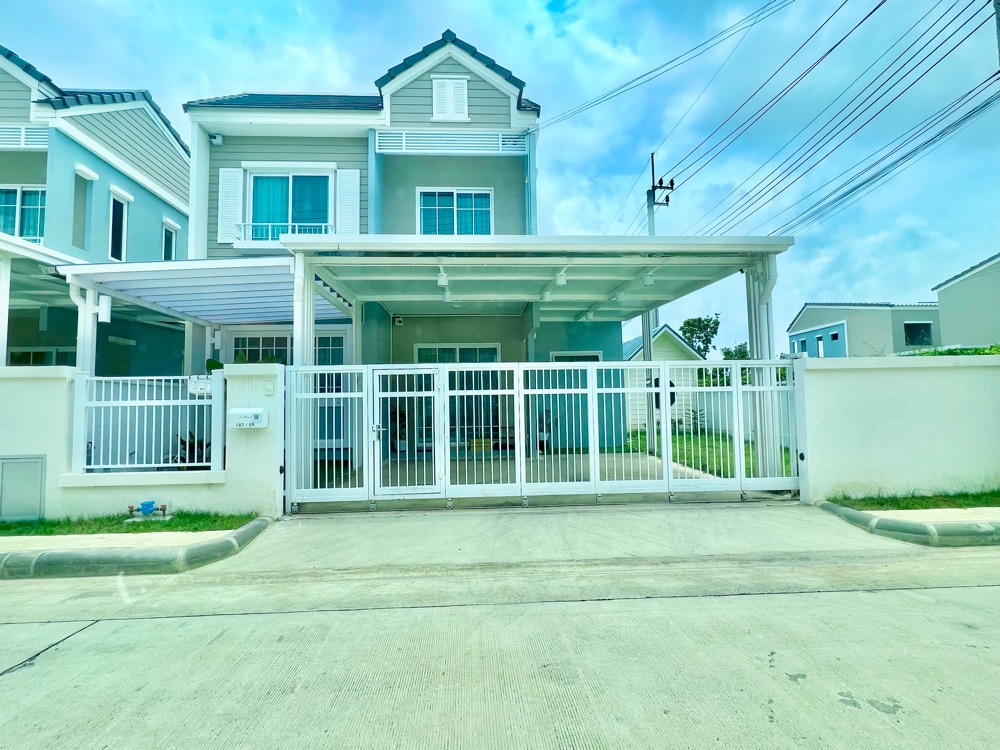 ขายทาวน์โฮมบางนา แบริ่ง ลาซาล : เดอะ วิลเลจ บางนา - วงแหวนฯ 4 / 3 ห้องนอน (ขาย), The Village Bangna - Wongwaen 4 / 3 Bedrooms (SLAE) CJ190