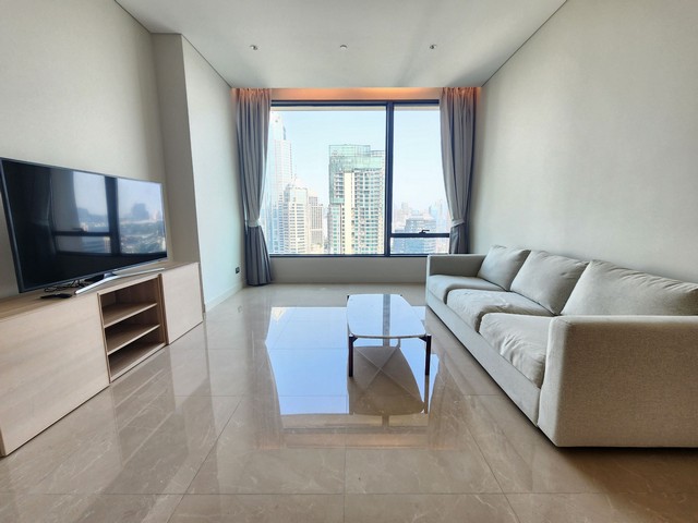 For RentCondoWitthayu, Chidlom, Langsuan, Ploenchit : Sindhorn Residence for Rent , near BTS Ploen Chit