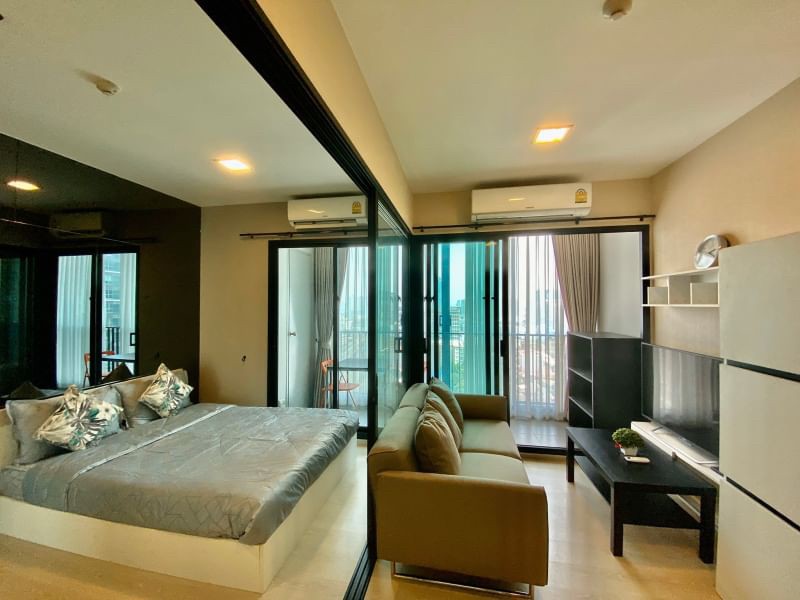 For RentCondoRama9, Petchburi, RCA : For Rent 🔥 Condolette Midst Rama9 🌆 1B1B 36 Sq.m Convenient transportation near MRT Rama 9 🚝