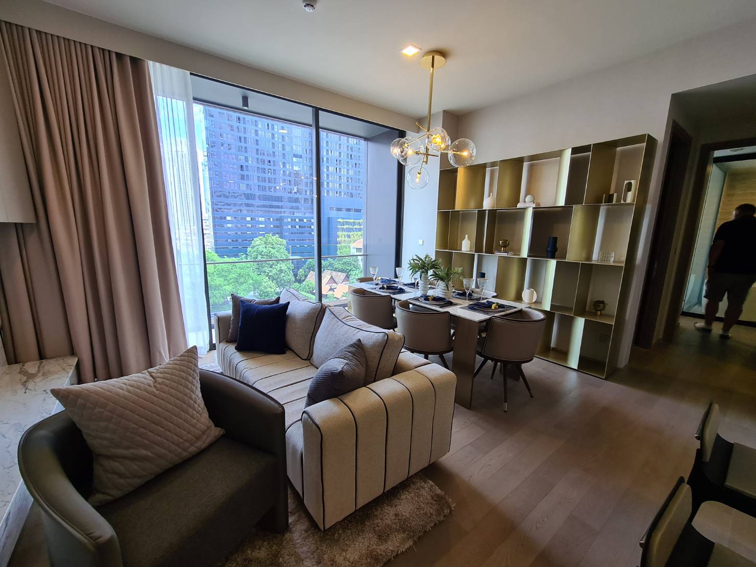 ให้เช่าคอนโดสุขุมวิท อโศก ทองหล่อ : Celes Asoke for Rent - 2 beds - 90 sqm - 80000 THB