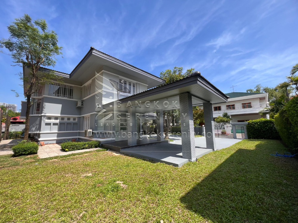 ให้เช่าบ้านบางนา แบริ่ง ลาซาล : House for rent at Bangna near Bangkok Patana School