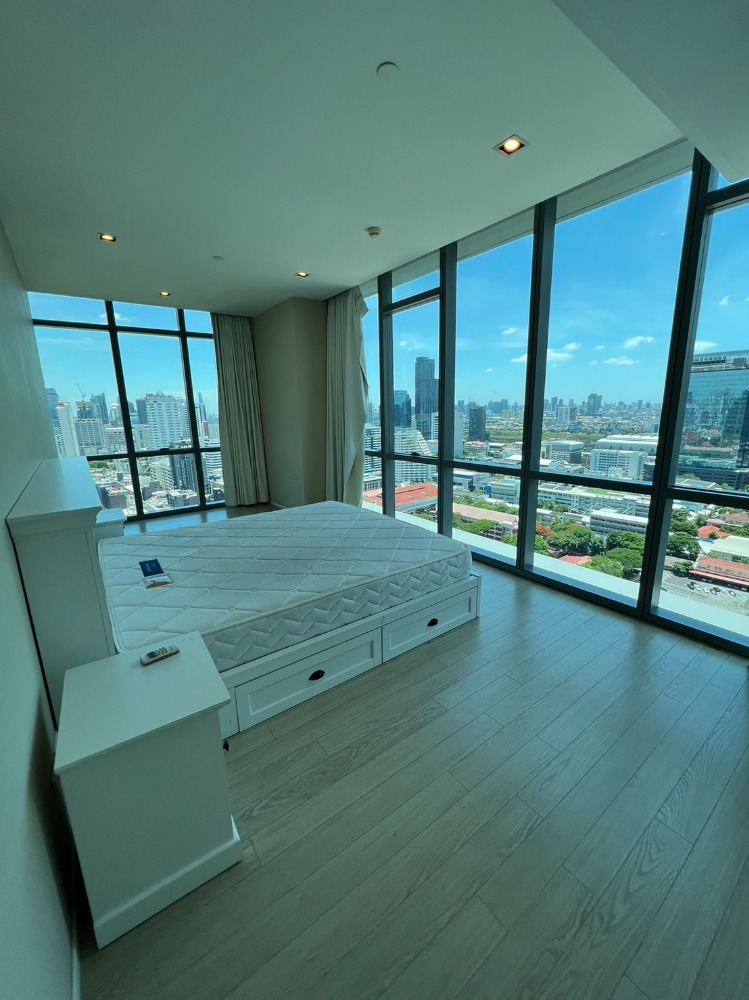ให้เช่าคอนโดสุขุมวิท อโศก ทองหล่อ : *ให้เช่าคอนโด The room Sukhumvit21 asoke 95,000 บาท 2ห้องนอน 3ห้องน้ำ 120ตรม. MRT สุขุมวิท (500 เมตร) BTS อโศก (750 เมตร) MRT เพชรบุรี (600 เมตร) ใกล้ อโศก สุขุมวิท พระราม4 ชิดลม พระราม9 เพชรบุรีตัดใหม่ รัชดาภิเษก