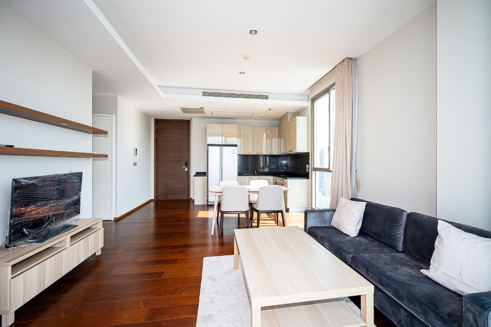 For SaleCondoSukhumvit, Asoke, Thonglor : 🌆 Urgent sale, Quattro by Sansiri (Quattro by Sansiri), 2 bedrooms, 15.5 MB. Ready to move in. Call. 093-616-4456