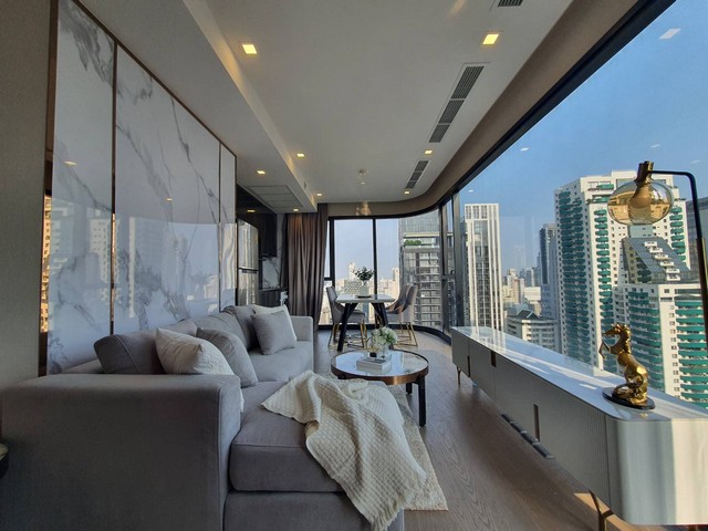 ให้เช่าคอนโดสุขุมวิท อโศก ทองหล่อ : Ashton Asoke Condo , next to MRT Sukhumvit and near BTS Asok