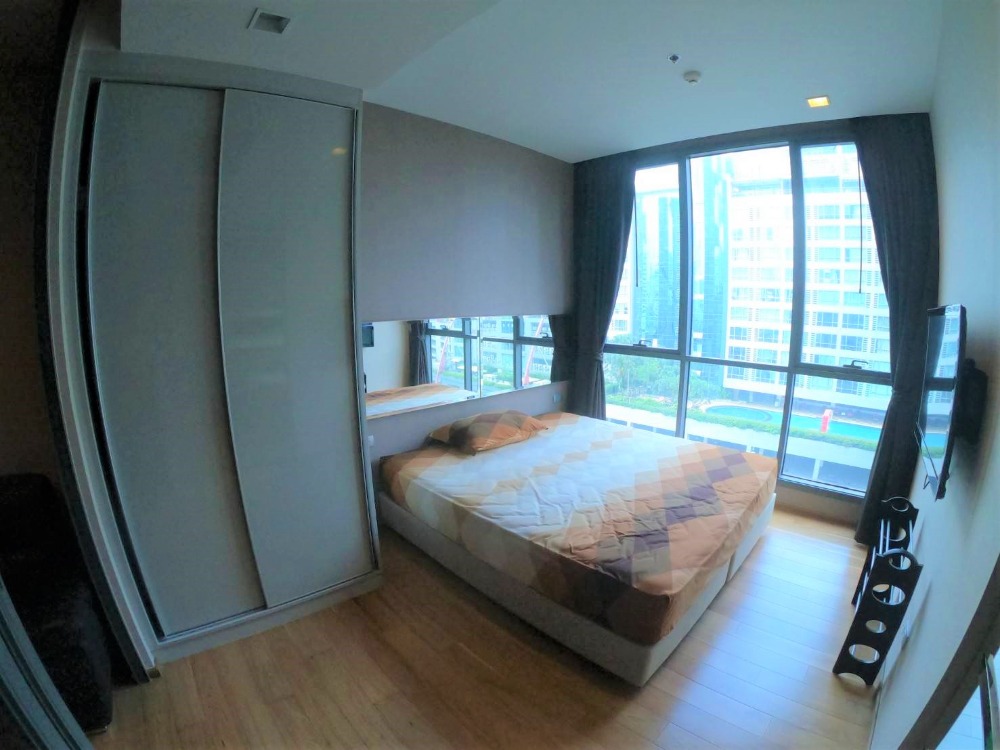 ให้เช่าคอนโดนานา : !! ห้องสวย ให้เช่าคอนโด Hyde Sukhumvit 13  (ไฮด์ สุขุมวิท 13)  ใกล้ BTS นานา
