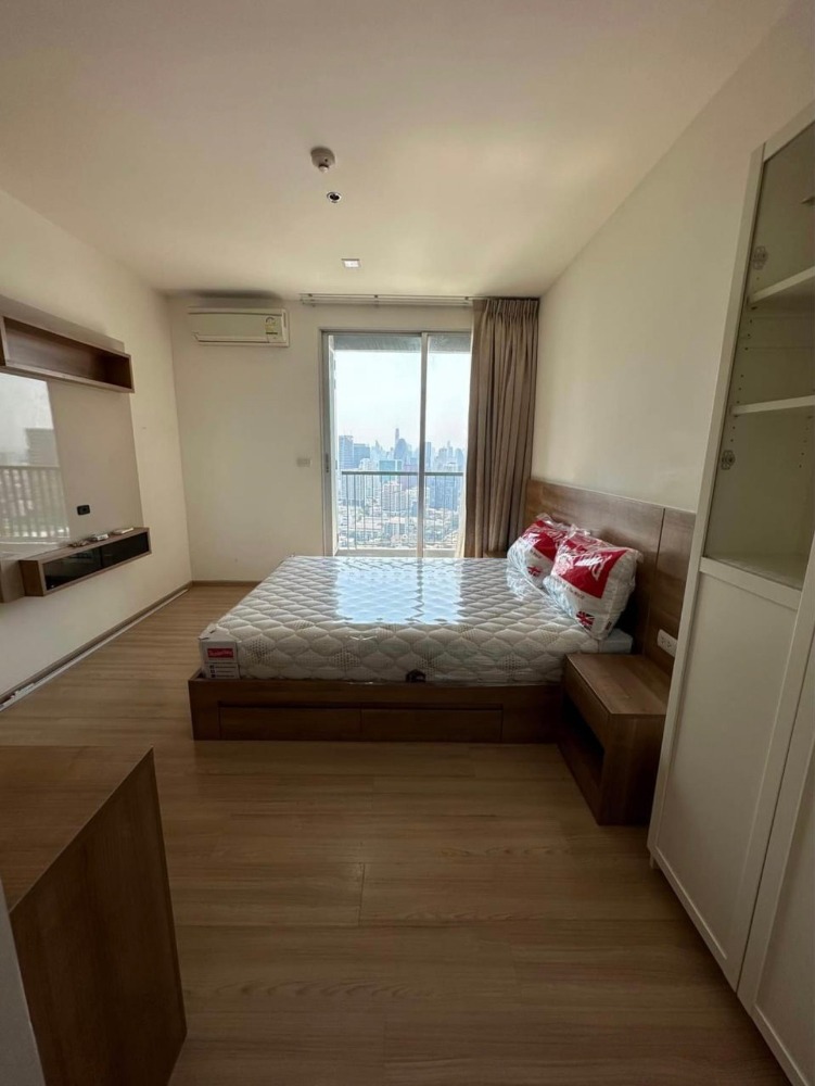 ให้เช่าคอนโดสะพานควาย จตุจักร : ถูกสุดในโครงการ 45 ตร.ม ชั้น 31 (one bedroom) รถรับส่ง เงียบส่วนตัว ★ เครื่องซักผ้า ★ ทีวี BTSสะพานควาย BTSอารีย์ Rhythmริทึ่ม พหล - อารีย์