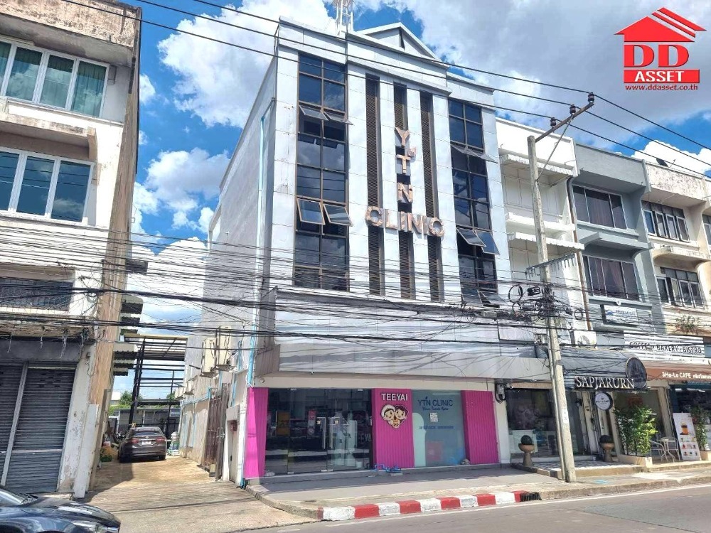 For RentShop HouseChokchai 4, Ladprao 71, Ladprao 48, : Rent a 3.5-storey building next to Big C Chokchai 4 Ladprao 71