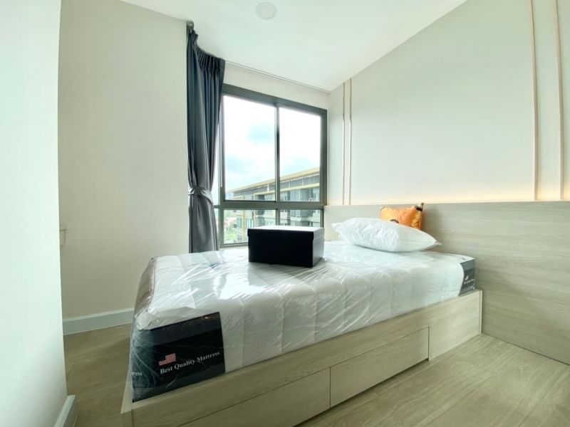 For RentCondoRatchadapisek, Huaikwang, Suttisan : For rent at Metro luxe Rose Gold Phahol - Sutthisan  Negotiable at @c555 (with @ too)