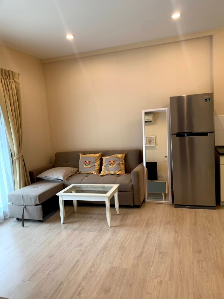 ขายคอนโดพัฒนาการ ศรีนครินทร์ : S_S1R9115 เอสวัน พระรามเก้า 2นอน 44ตรม. ชั้น2 แต่งครบ 3.1 ล้าน 064-959-8900