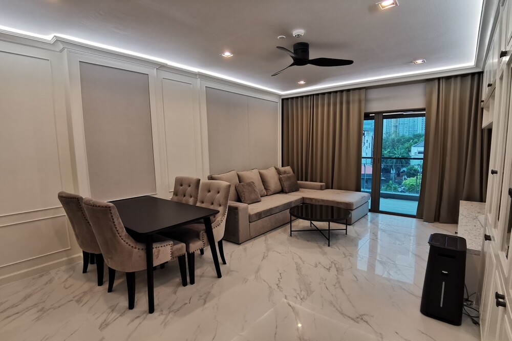 For RentCondoSathorn, Narathiwat : Code C20230700511....The Room Charoenkrung 30 for rent, 2 bedroom, 2 bathroom , furnished, ready to move in