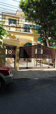 ให้เช่าบ้านราชเทวี พญาไท : HR1203ให้เช่าบ้านเดี่ยว 3 ชั้น ซอยดินแดง 2 พร้อมเฟอร์ เดินทางสะดวกใกล้ทางด่วนและAPLราชปรารภ