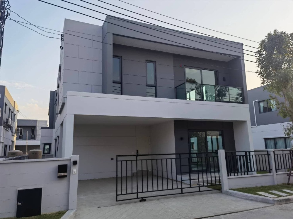 ให้เช่าบ้านบางนา แบริ่ง ลาซาล : The Centro Bangna บ้านสวย 4ห้องนอน ให้เช่า