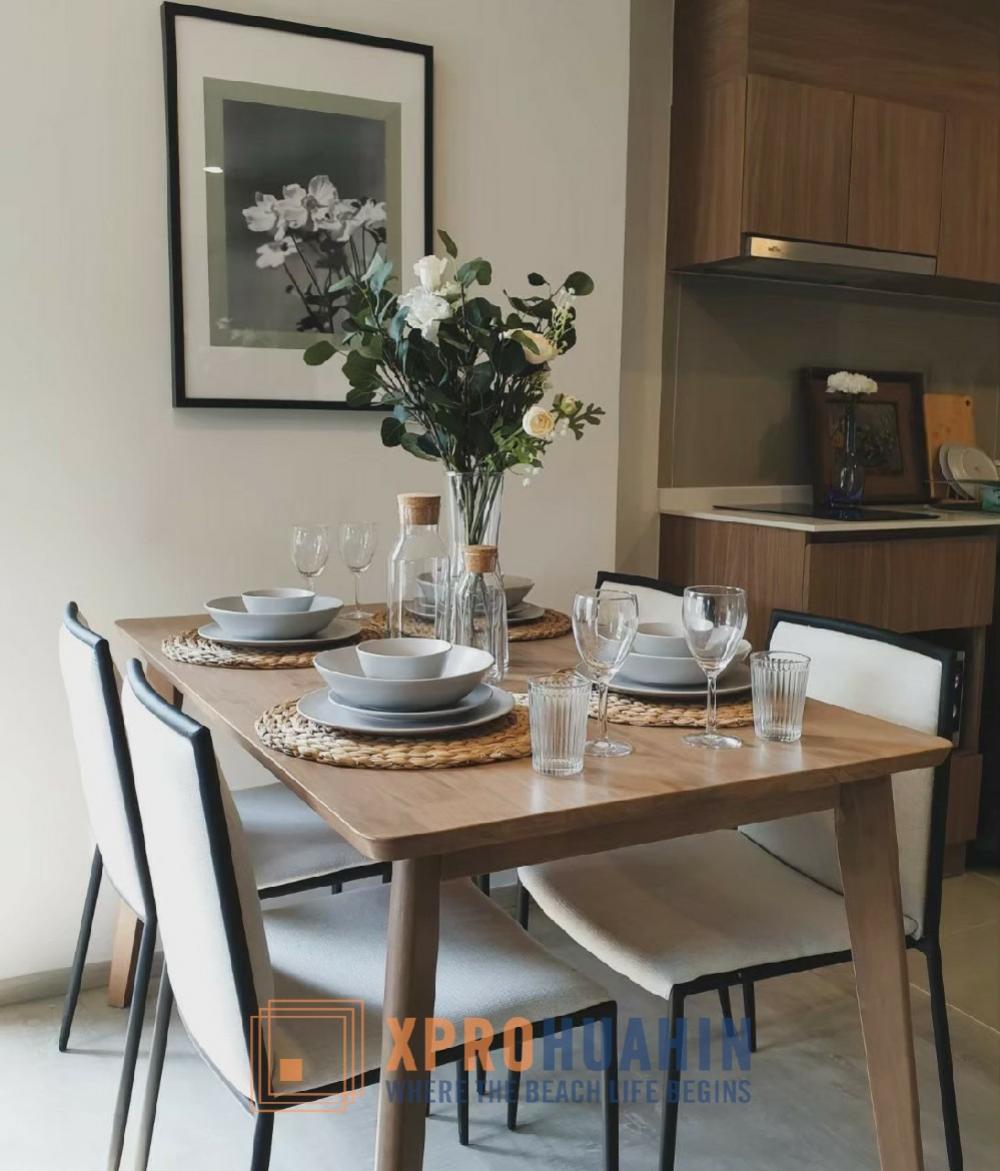 คอนโด2ห้องนอนไซส์ใหญ่ วิวสระ “ลา กาซิตา“ หัวหิน Loading...