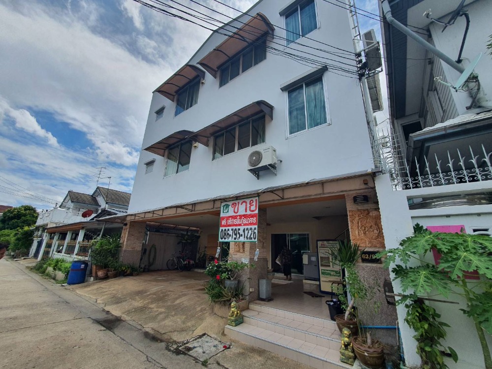 ขายกิจการโรงแรม & กิจการอพาร์ตเมนต์เกษตร นวมินทร์ ลาดปลาเค้า : ขายหอพัก อพาร์ทเม้นต์ 3 ชั้น 42 ตรว เสนา 2 ใกล้ นวมินทร์ซิตี้ รร.สตรีวิทยา2 เกษตรนวมินทร์