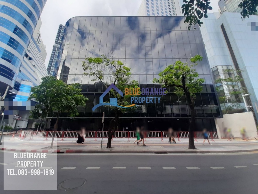 For RentRetail SpaceSukhumvit, Asoke, Thonglor : Business space/ office for rent, prime location, next to main road Asoke (BTS Asoke 400 meters)