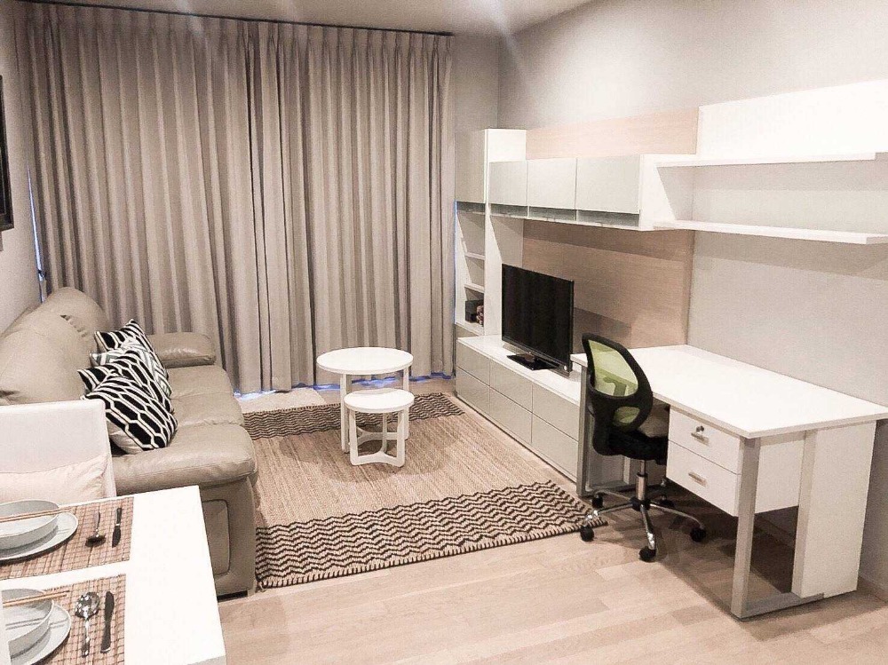 For RentCondoSukhumvit, Asoke, Thonglor : HOT DEAL!!🤩Noble Refine Skv 26📌(Line:@rent2022) Good price and Ready to move in!!