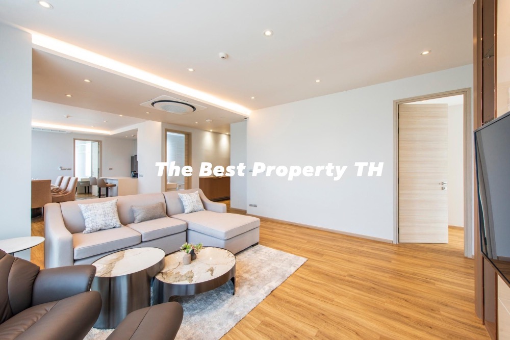 ให้เช่าคอนโดบางนา แบริ่ง ลาซาล : Rent New Luxury Apartment 3BED 3BATH 250sqm 139,000baht/month (negotiate)