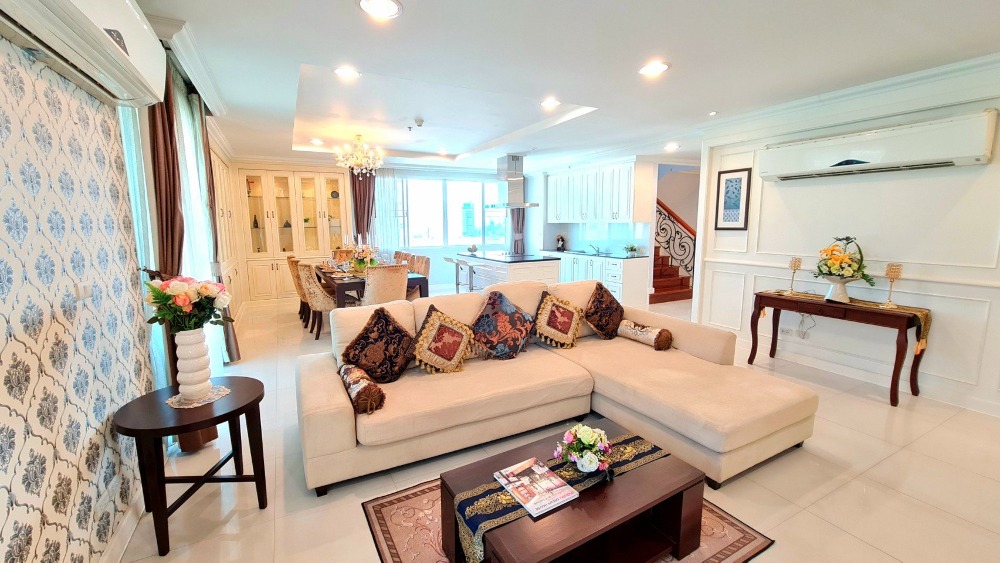 ให้เช่าคอนโดสุขุมวิท อโศก ทองหล่อ : Piyathip place Sukhumvit 39 Duplex Penthouse 4bedrooms